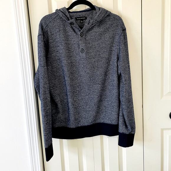 BANANA REPUBLIC Men's Blue Hooded Sweater with Subtle Pattern Size L - Picture 1 of 4